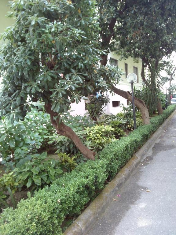 Domus Aurea Bed and Breakfast Napoli Eksteriør billede